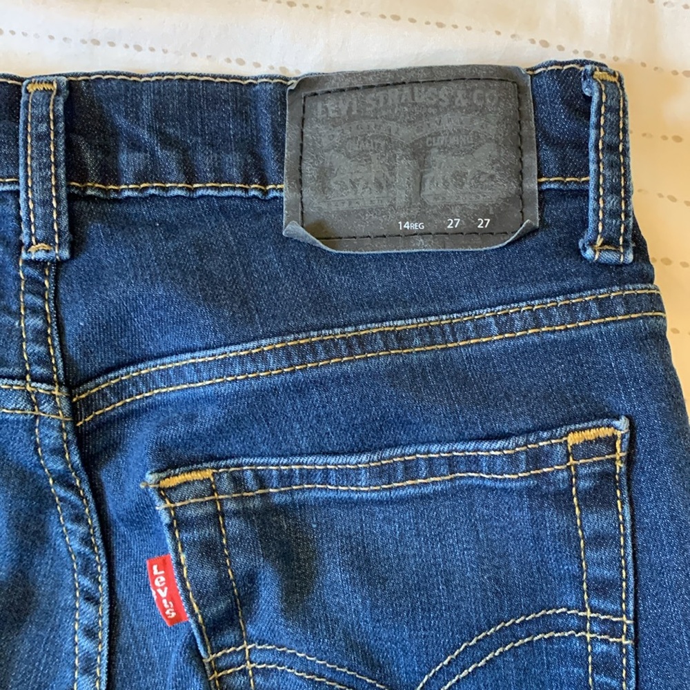 EUC Levi’s Blue Denim and Gold Stitch Performance 511 Slim Stretch